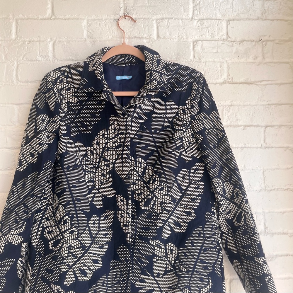 J. Mclaughlin Jacket Size Medium - image 4